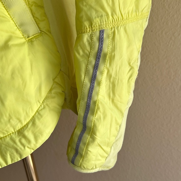 lululemon athletica Neon Yellow What the Fluff Pullover Jacket - Picture 10 of 14